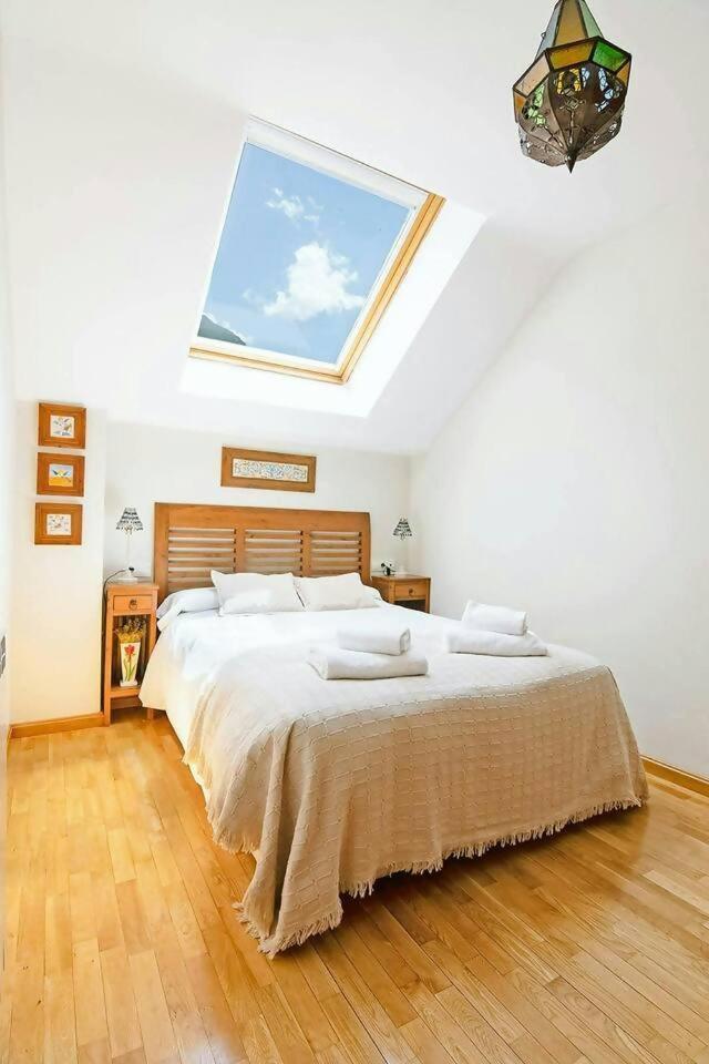 Apartamento CASA BEGOÑA - Wifi, sencillo y acogedor Sallent de Gállego Exterior foto